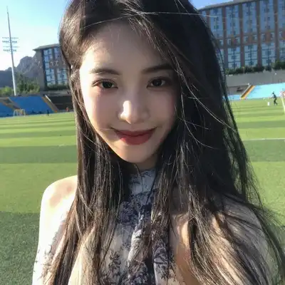 邹华云